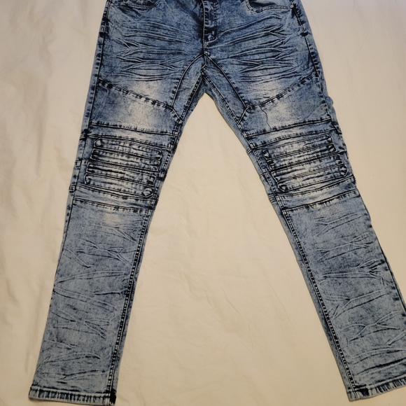 Texas Bronco Jeans - Picture 1 of 4